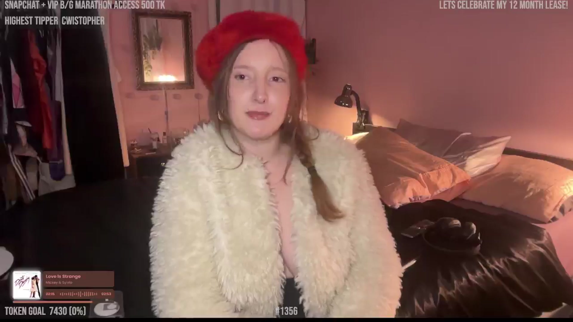 Gallery image thumbnail from consideruby's myfreecams stream on, 12/25/2024, 11:21 image 18 of 20