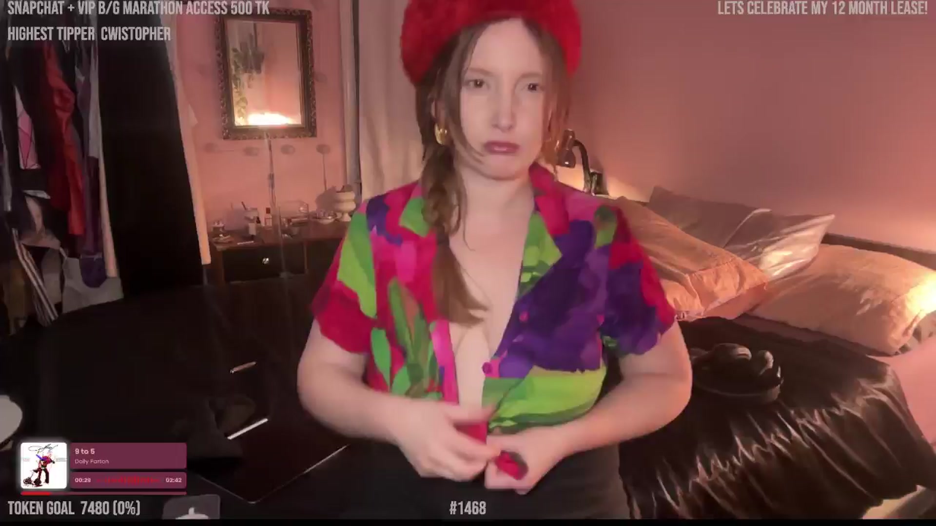 Gallery image thumbnail from consideruby's myfreecams stream on, 12/25/2024, 11:21 image 1 of 20