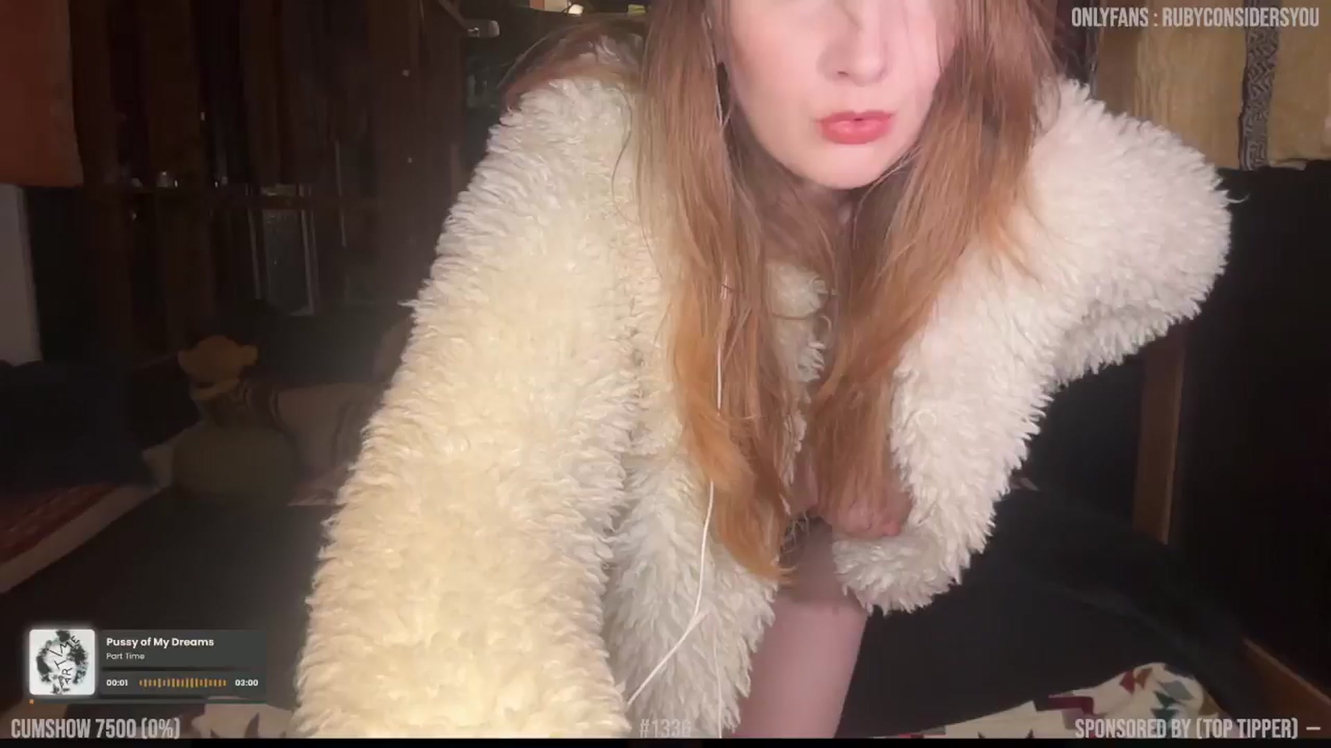 Gallery image thumbnail from consideruby's myfreecams stream on, 12/27/2024, 11:31 image 3 of 20
