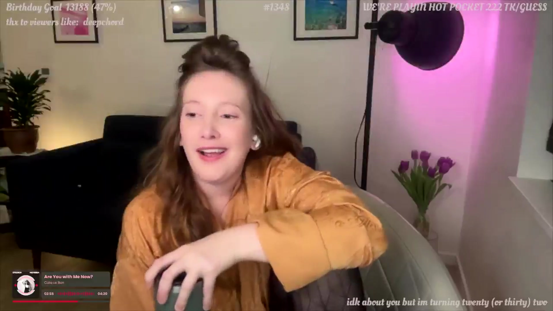 Gallery image thumbnail from consideruby's myfreecams stream on, 01/28/2025, 11:28 image 10 of 20