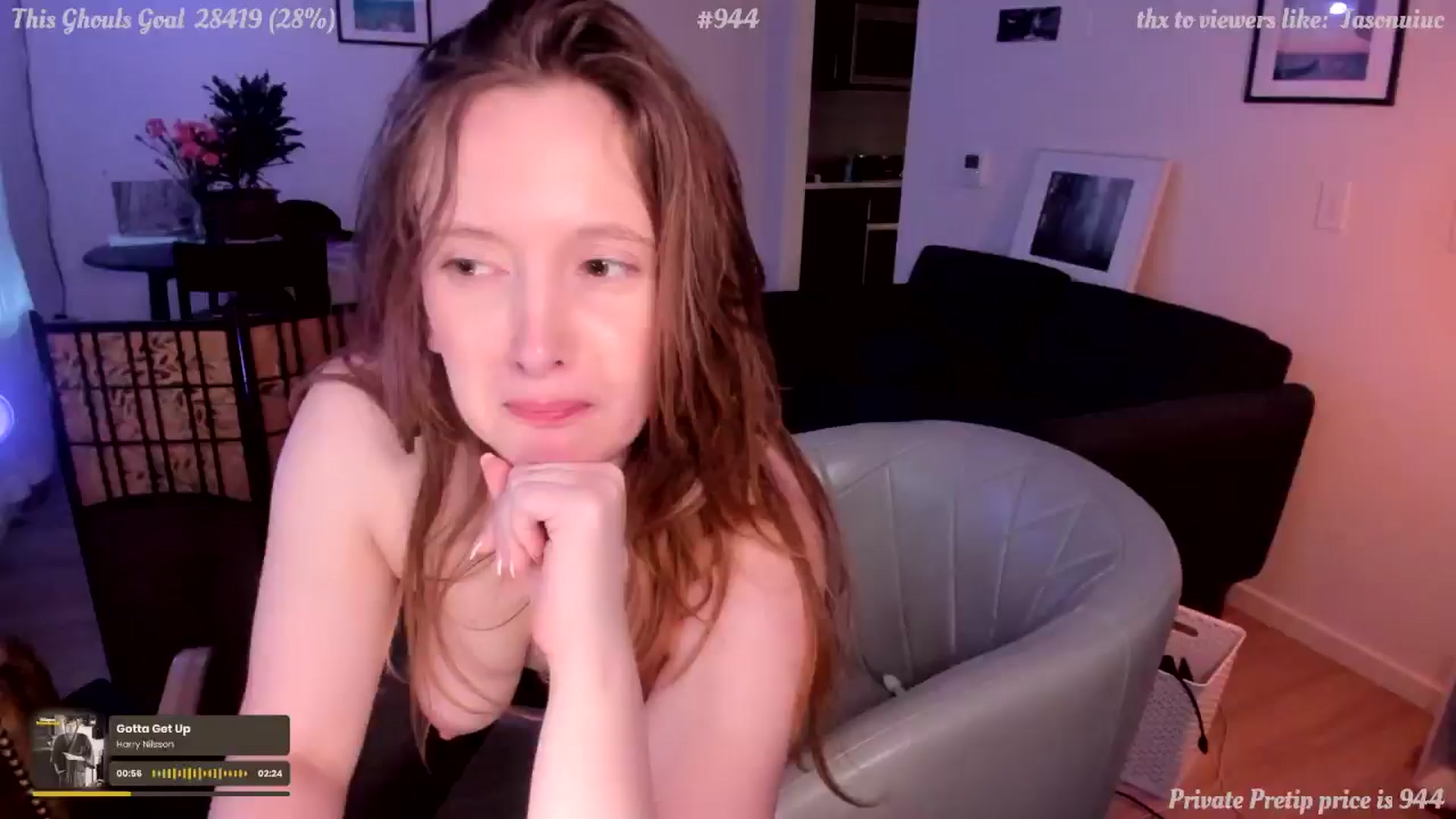 Gallery image thumbnail from consideruby's myfreecams stream on, 02/17/2025, 17:04 image 10 of 20