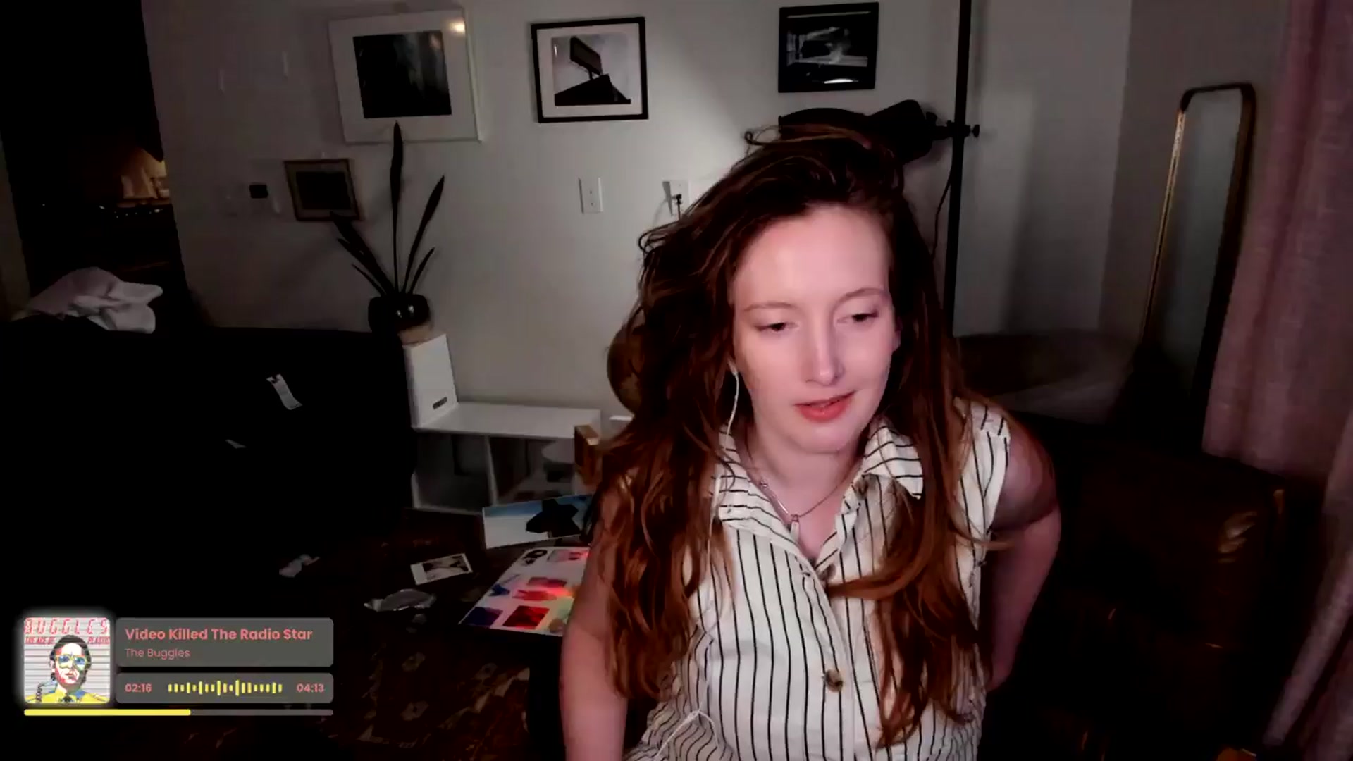 Gallery image thumbnail from consideruby's myfreecams stream on, 03/04/2025, 13:58 image 3 of 20