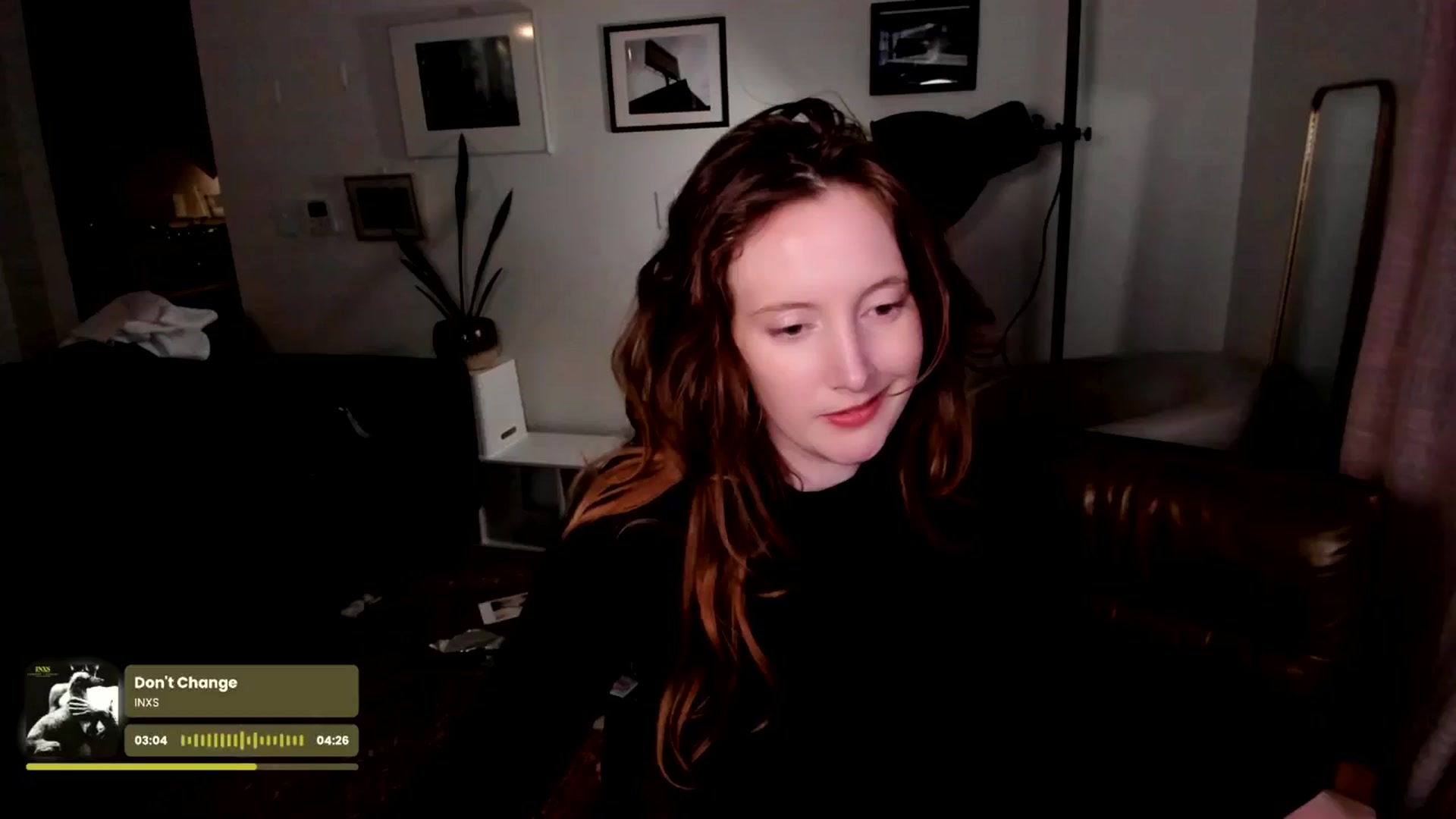 Gallery image thumbnail from consideruby's myfreecams stream on, 03/04/2025, 13:58 image 18 of 20