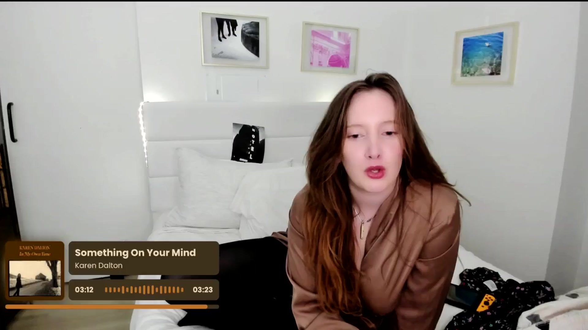 Gallery image thumbnail from consideruby's myfreecams stream on, 03/13/2025, 08:52 image 14 of 20