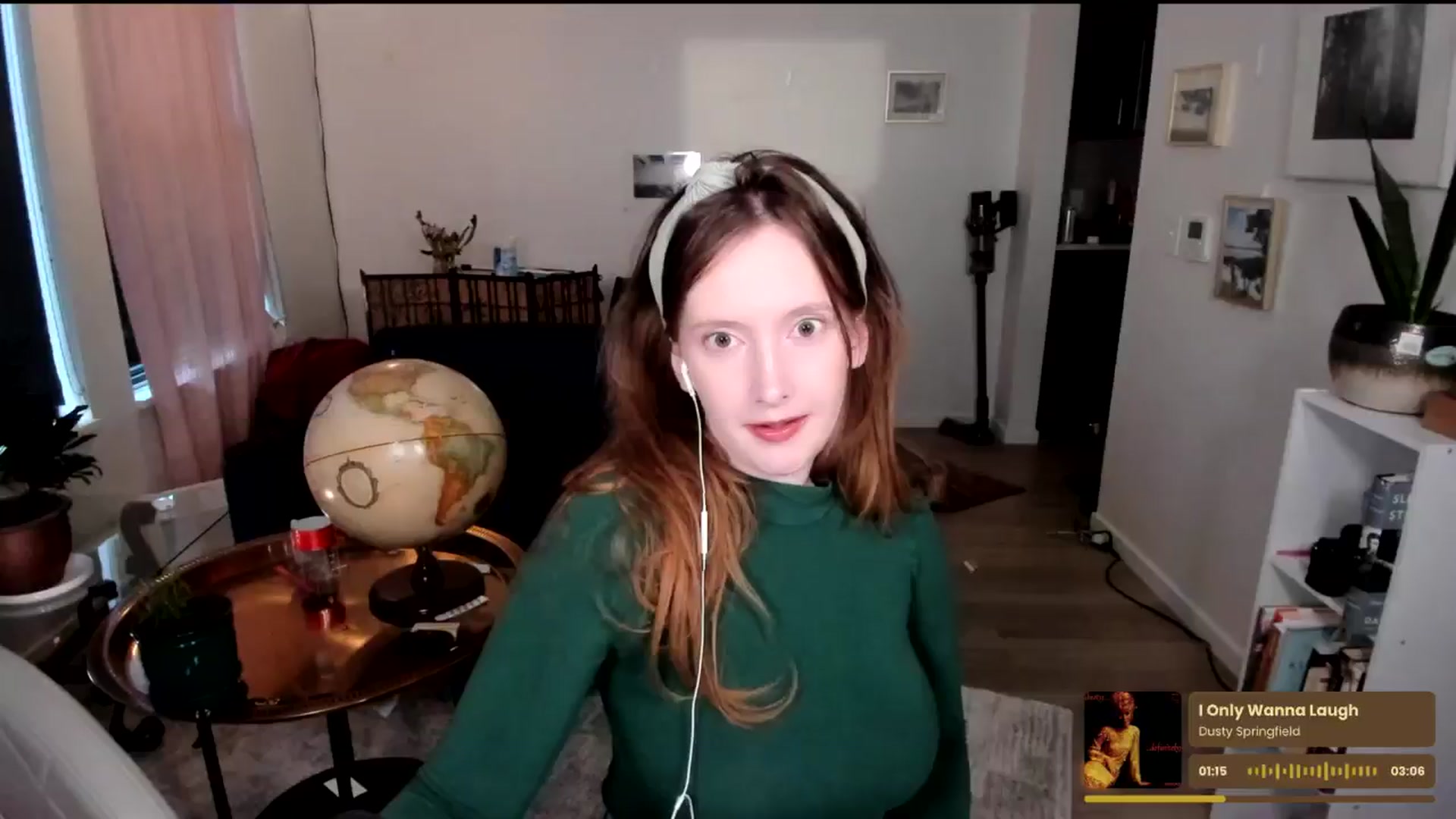 Gallery image thumbnail from consideruby's myfreecams stream on, 03/19/2025, 16:17 image 1 of 20