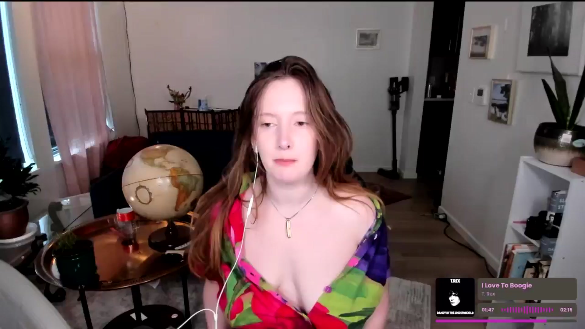 Gallery image thumbnail from consideruby's myfreecams stream on, 03/19/2025, 16:17 image 8 of 20