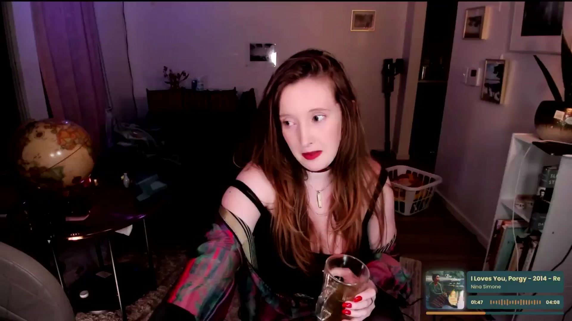 Gallery image thumbnail from consideruby's myfreecams stream on, 03/22/2025, 10:56 image 2 of 20