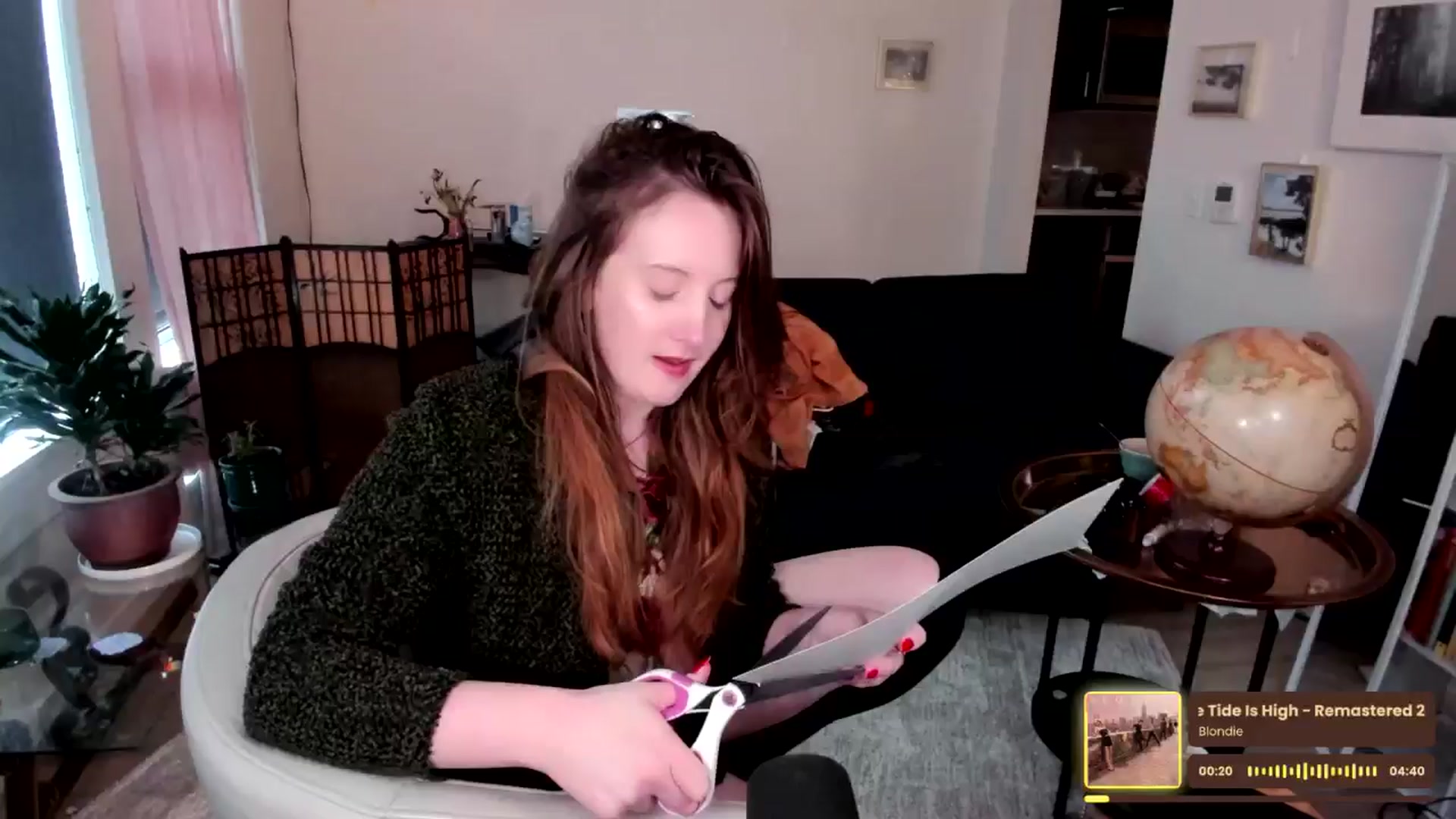Gallery image thumbnail from consideruby's myfreecams stream on, 03/23/2025, 17:35 image 8 of 20
