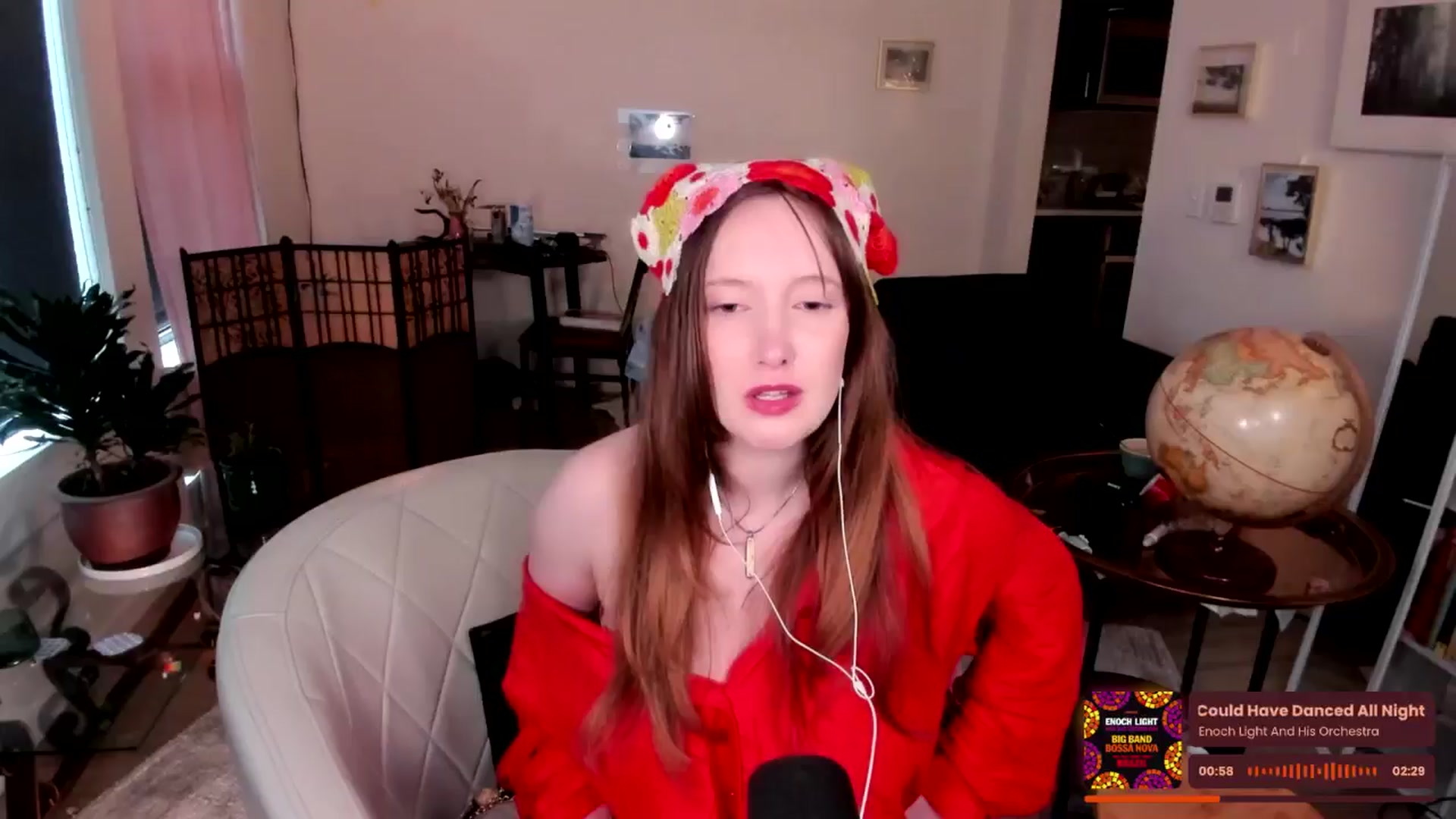 Gallery image thumbnail from consideruby's myfreecams stream on, 03/23/2025, 17:35 image 2 of 20