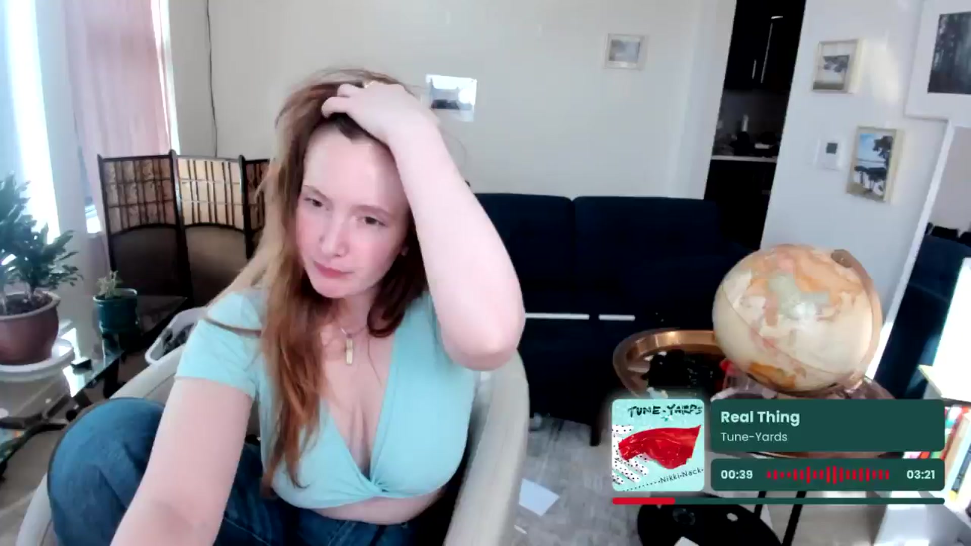 Gallery image thumbnail from consideruby's myfreecams stream on, 03/25/2025, 17:35 image 12 of 20