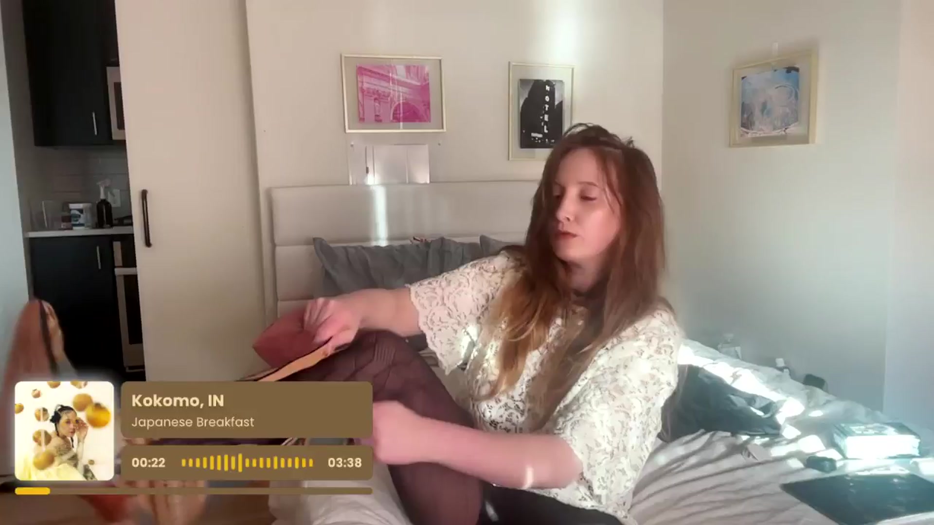 Gallery image thumbnail from consideruby's myfreecams stream on, 04/04/2025, 17:00 image 6 of 20