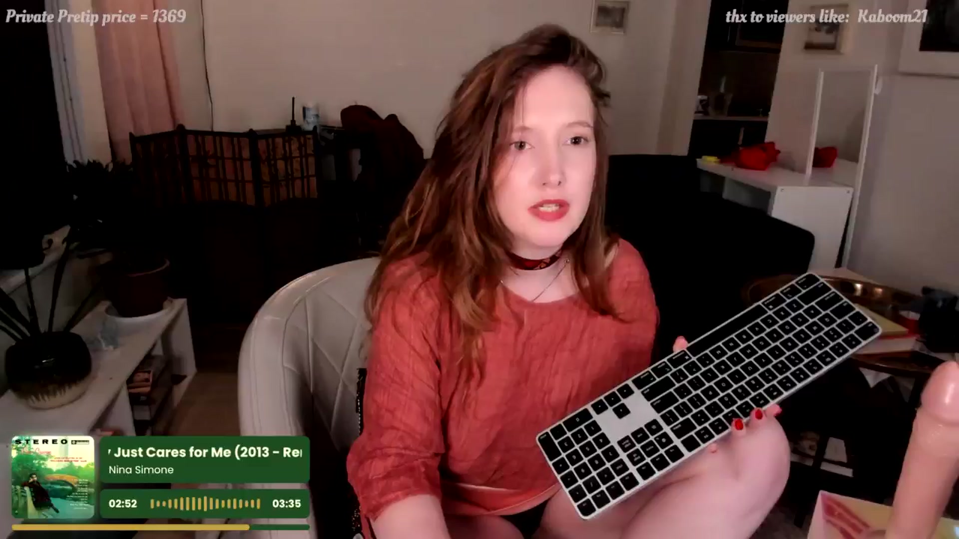 Gallery image thumbnail from consideruby's myfreecams stream on, 04/06/2025, 11:31 image 14 of 20