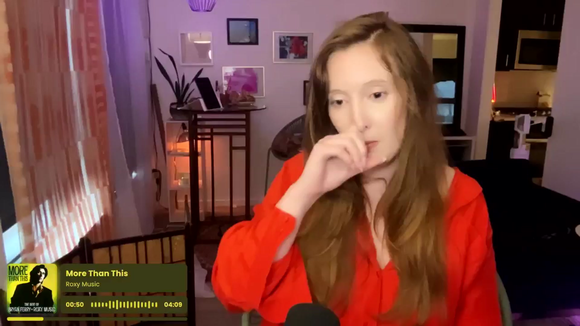 Gallery image thumbnail from consideruby's myfreecams stream on, 05/19/2025, 14:05 image 11 of 20