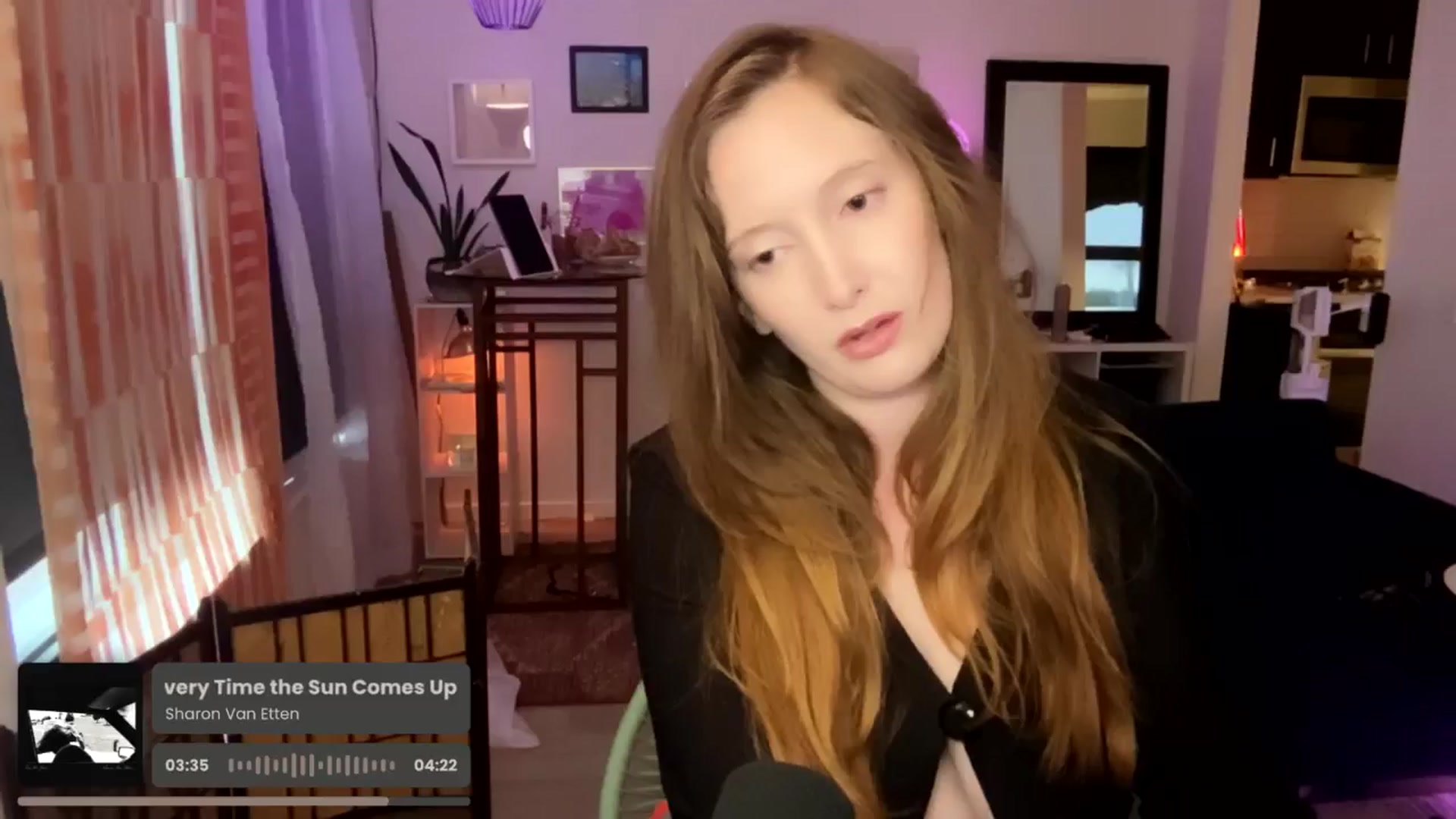 Gallery image thumbnail from consideruby's myfreecams stream on, 05/19/2025, 14:05 image 18 of 20