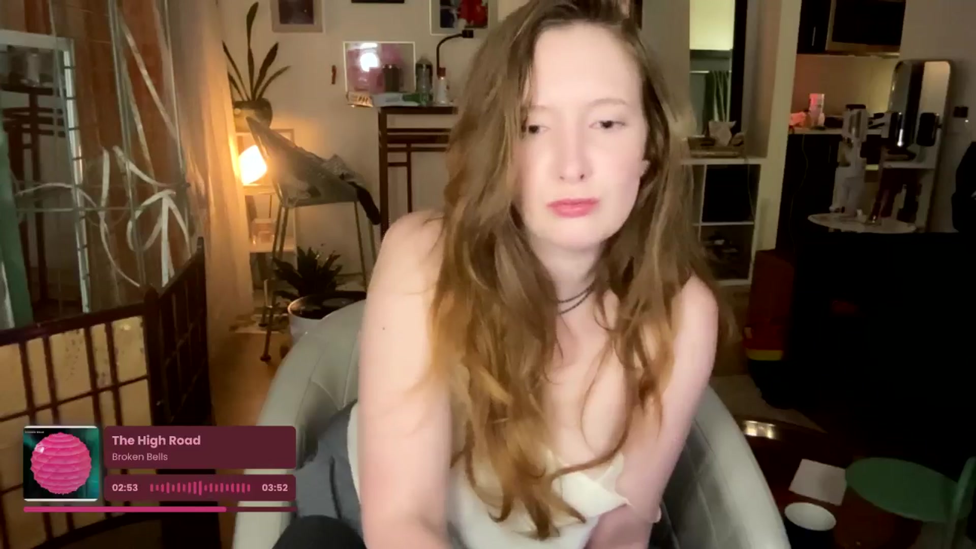 Gallery image thumbnail from consideruby's myfreecams stream on, 05/29/2025, 12:03 image 16 of 20