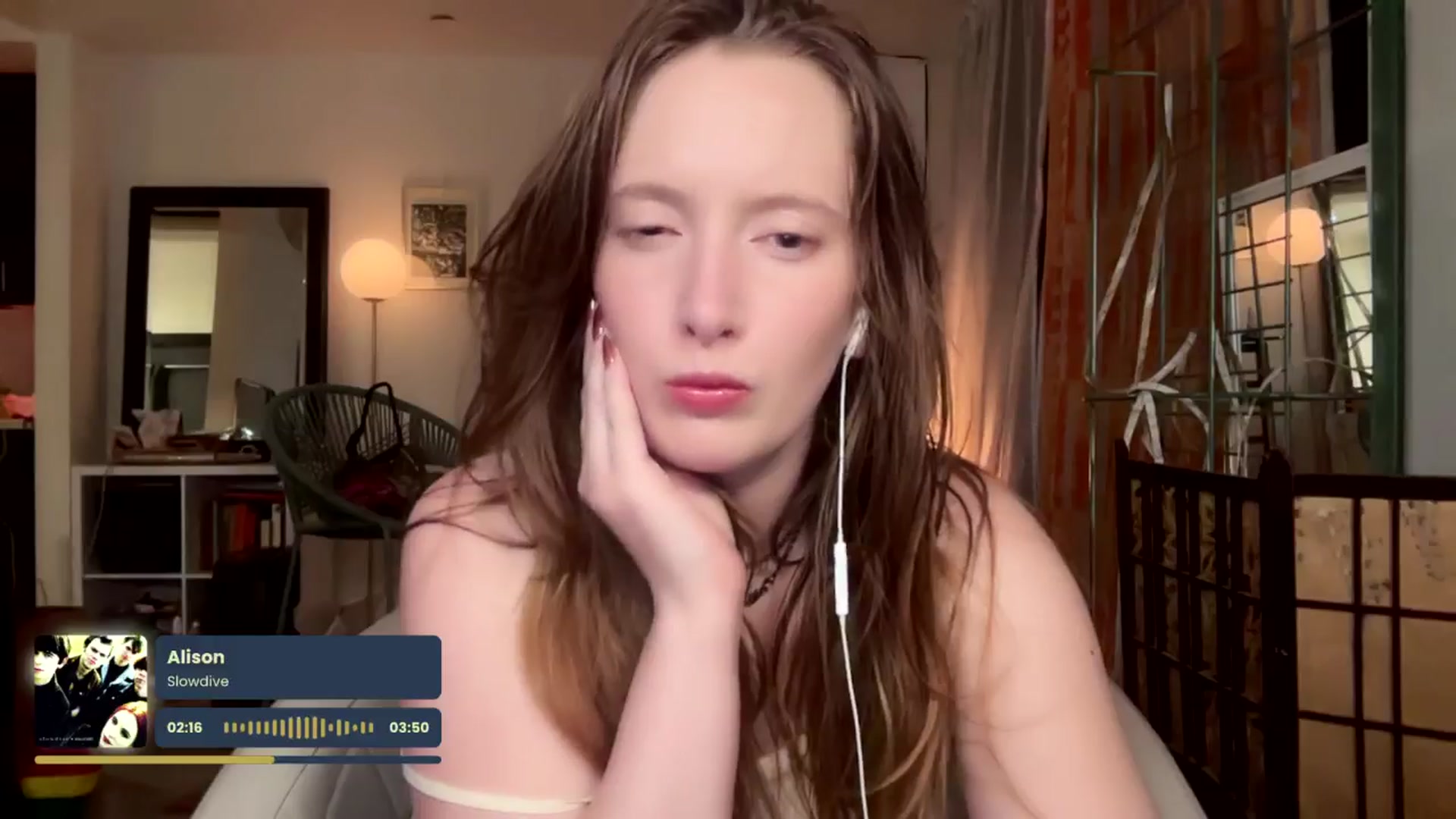 Gallery image thumbnail from consideruby's myfreecams stream on, 05/29/2025, 12:03 image 8 of 20