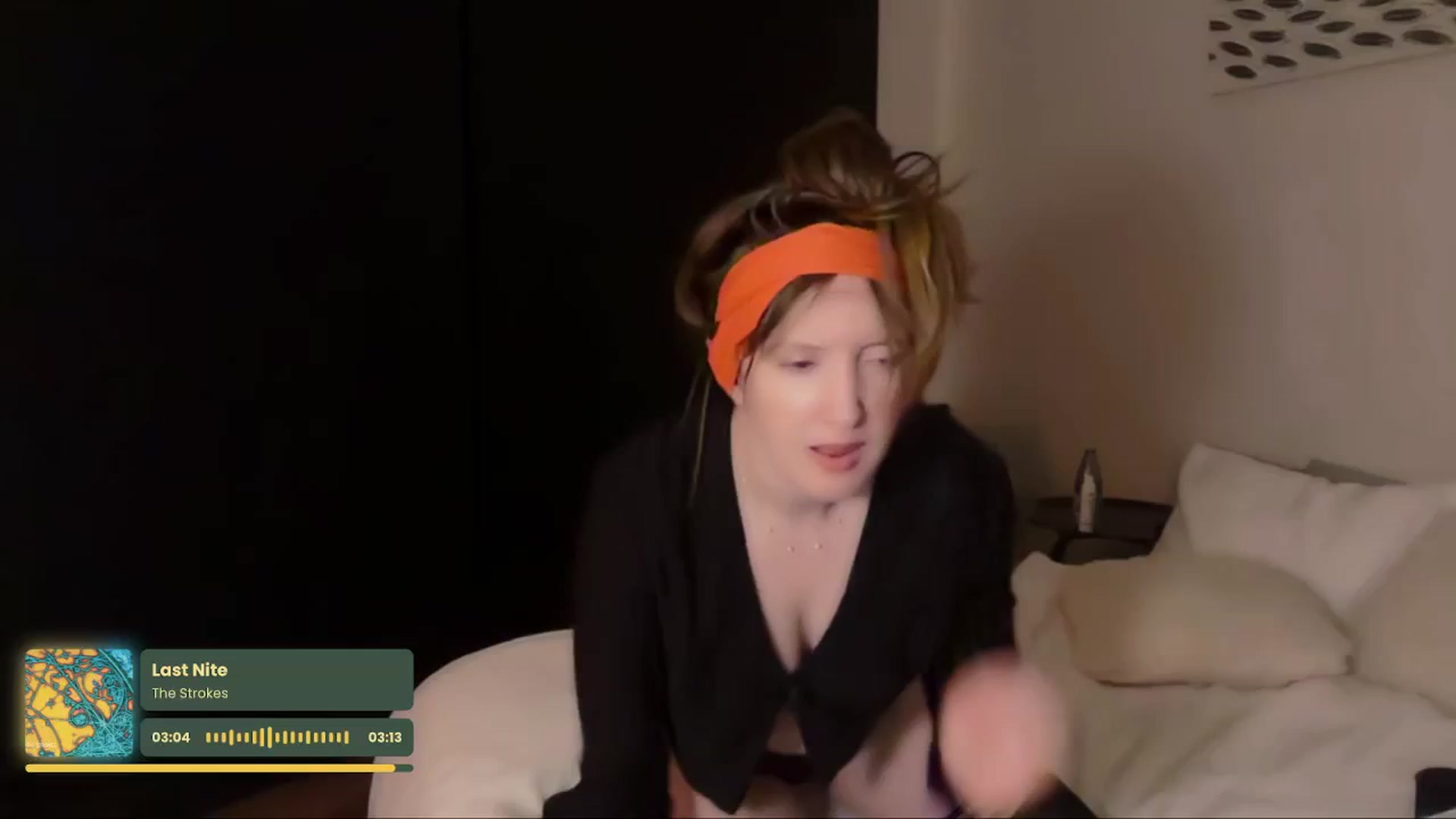 Gallery image thumbnail from consideruby's myfreecams stream on, 08/11/2025, 18:54 image 16 of 20