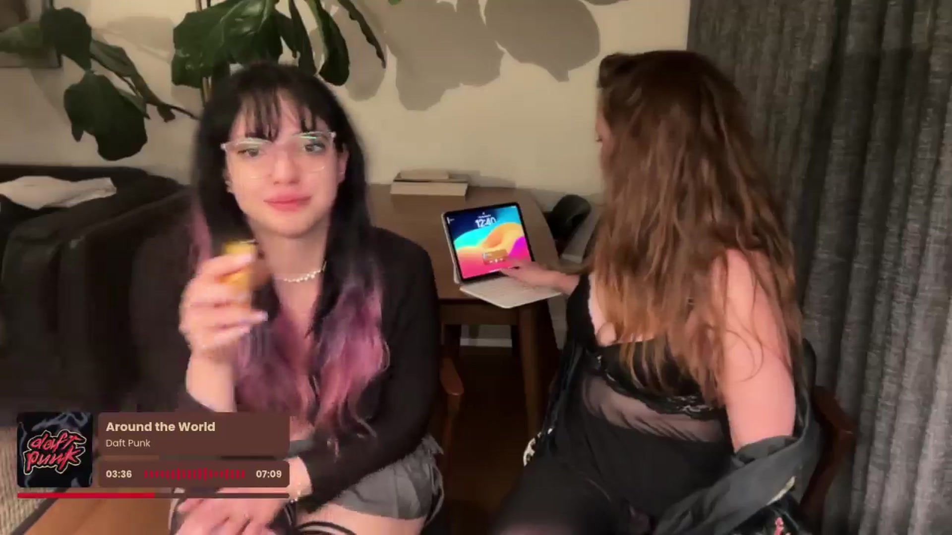 Gallery image thumbnail from consideruby's myfreecams stream on, 08/13/2025, 15:05 image 14 of 20