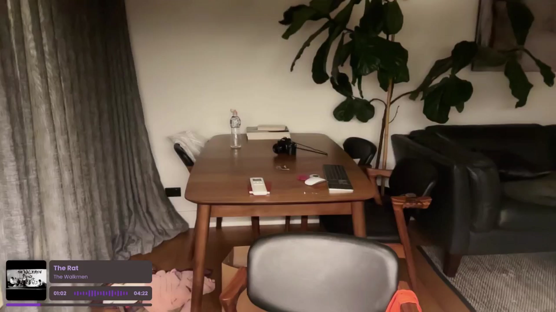 Gallery image thumbnail from consideruby's myfreecams stream on, 08/19/2025, 12:56 image 17 of 20