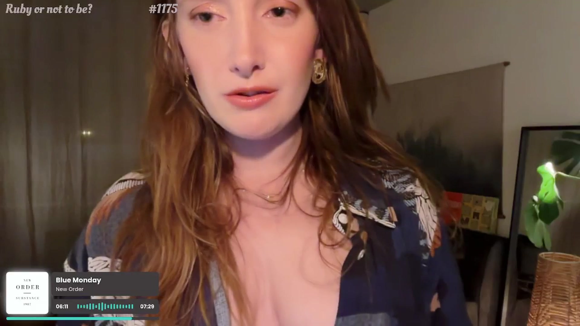 Gallery image thumbnail from consideruby's myfreecams stream on, 08/24/2025, 18:07 image 13 of 20