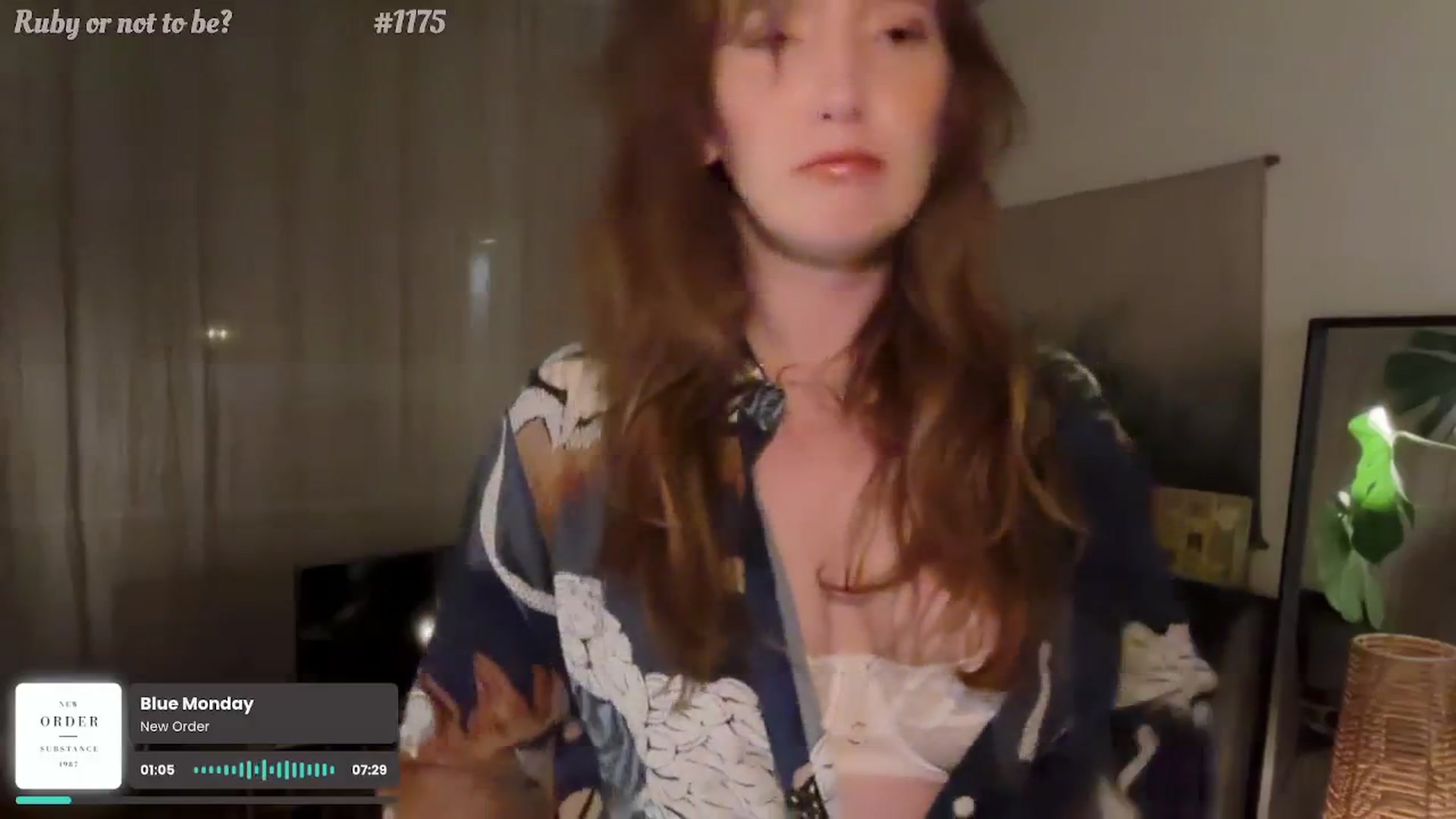 Gallery image thumbnail from consideruby's myfreecams stream on, 08/24/2025, 18:07 image 4 of 20