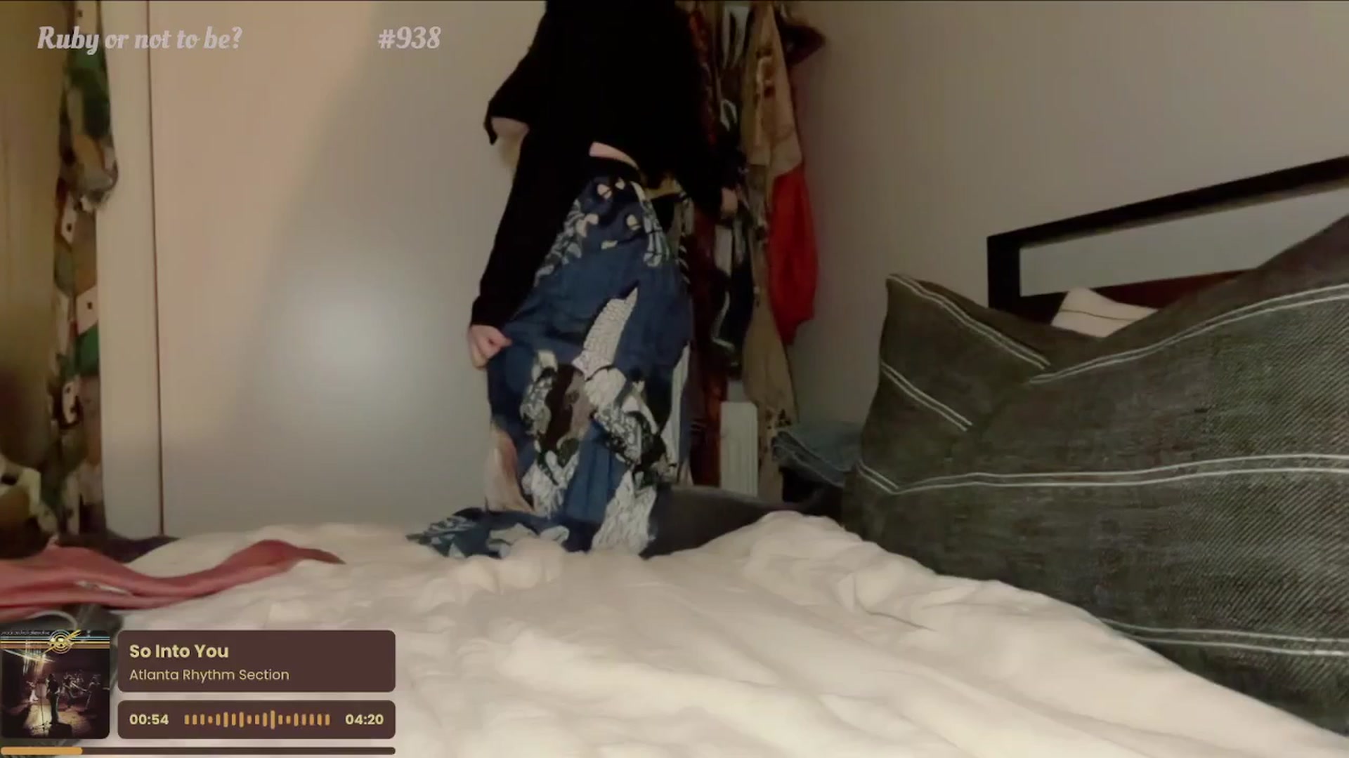 Gallery image thumbnail from consideruby's myfreecams stream on, 08/26/2025, 20:01 image 12 of 20