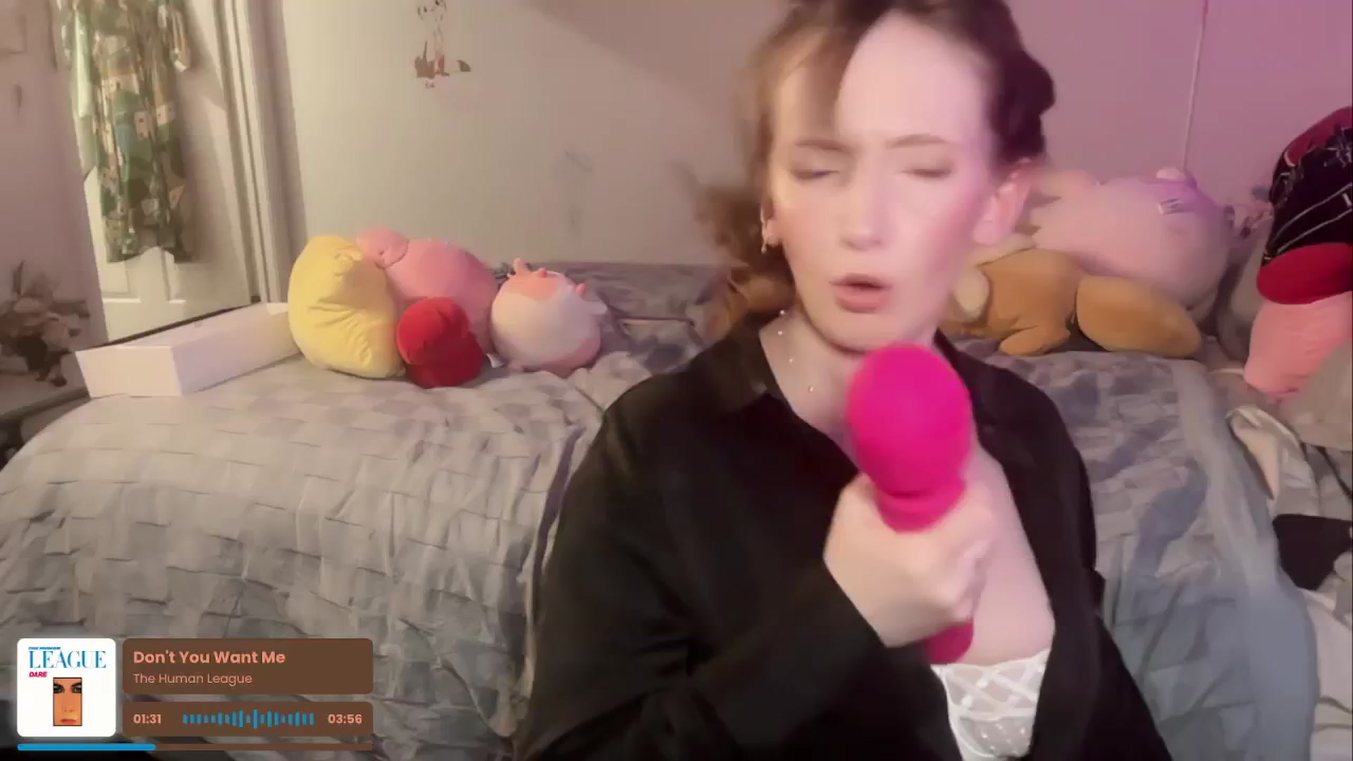 Gallery image thumbnail from consideruby's myfreecams stream on, 08/28/2025, 16:29 image 20 of 20