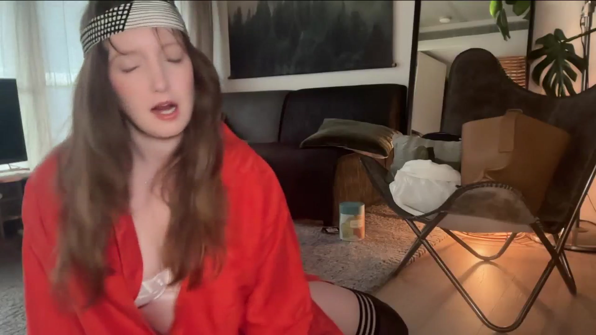 Gallery image thumbnail from consideruby's myfreecams stream on, 08/29/2025, 21:51 image 16 of 20