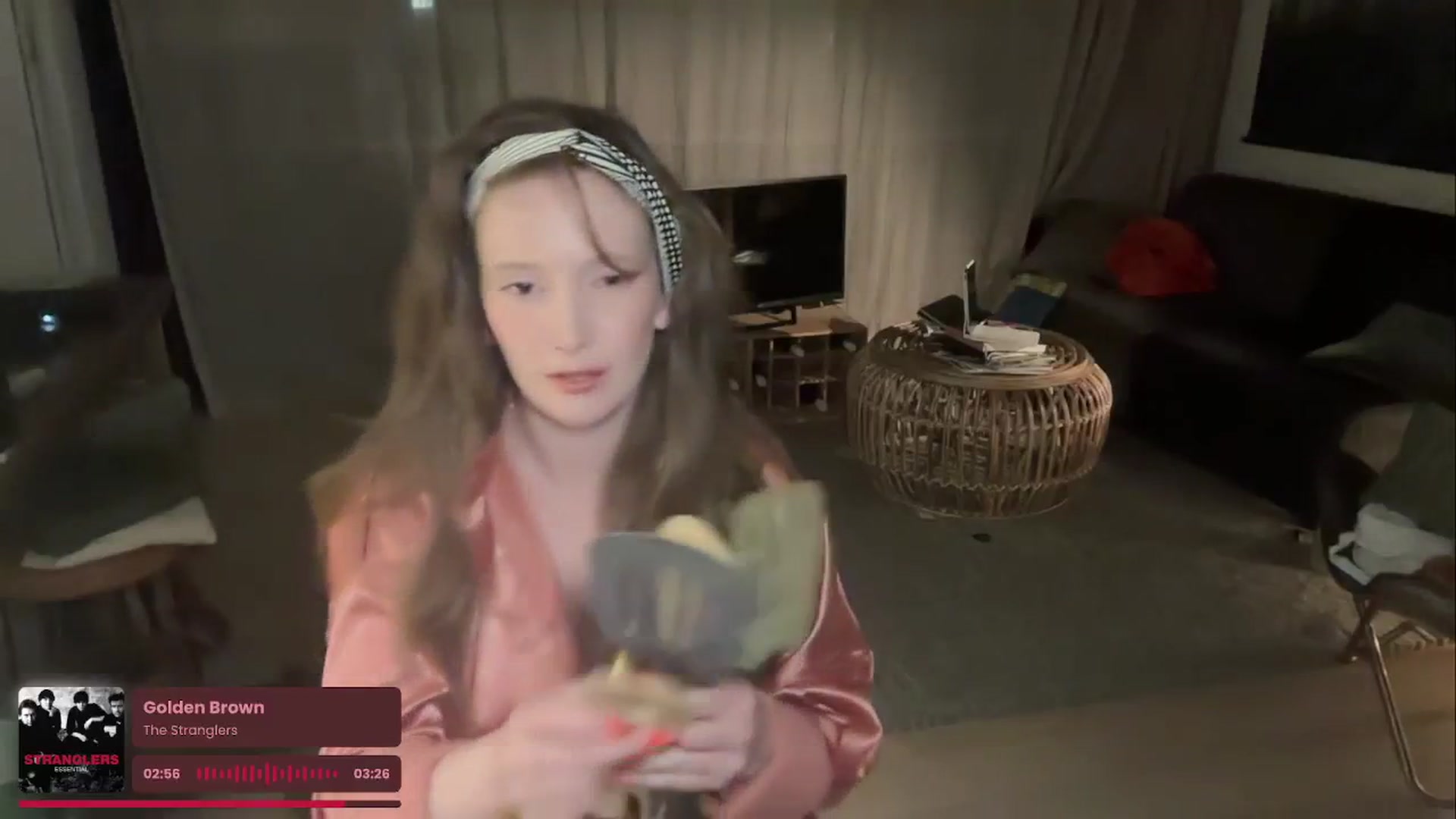 Gallery image thumbnail from consideruby's myfreecams stream on, 08/29/2025, 21:51 image 4 of 20