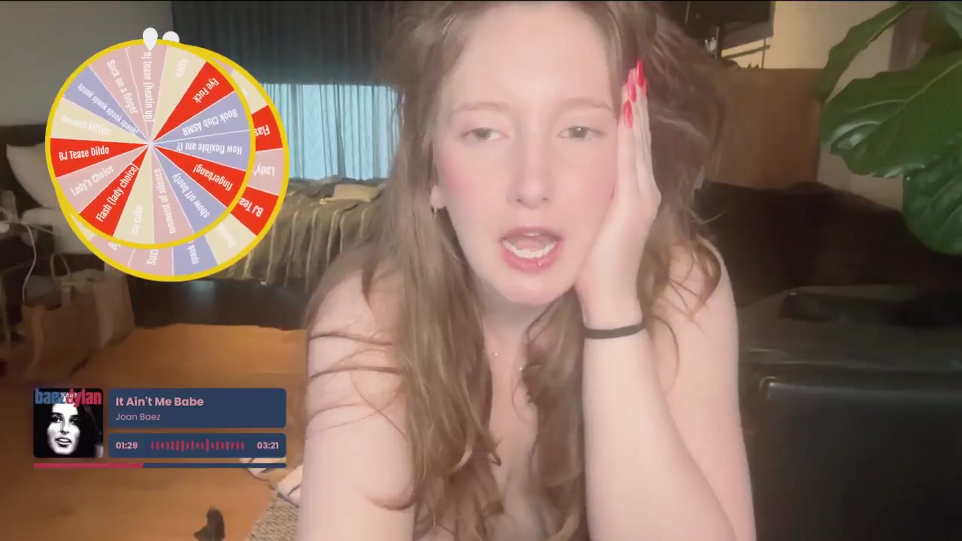 Gallery image thumbnail from consideruby's myfreecams stream on, 09/01/2025, 07:34 image 17 of 20