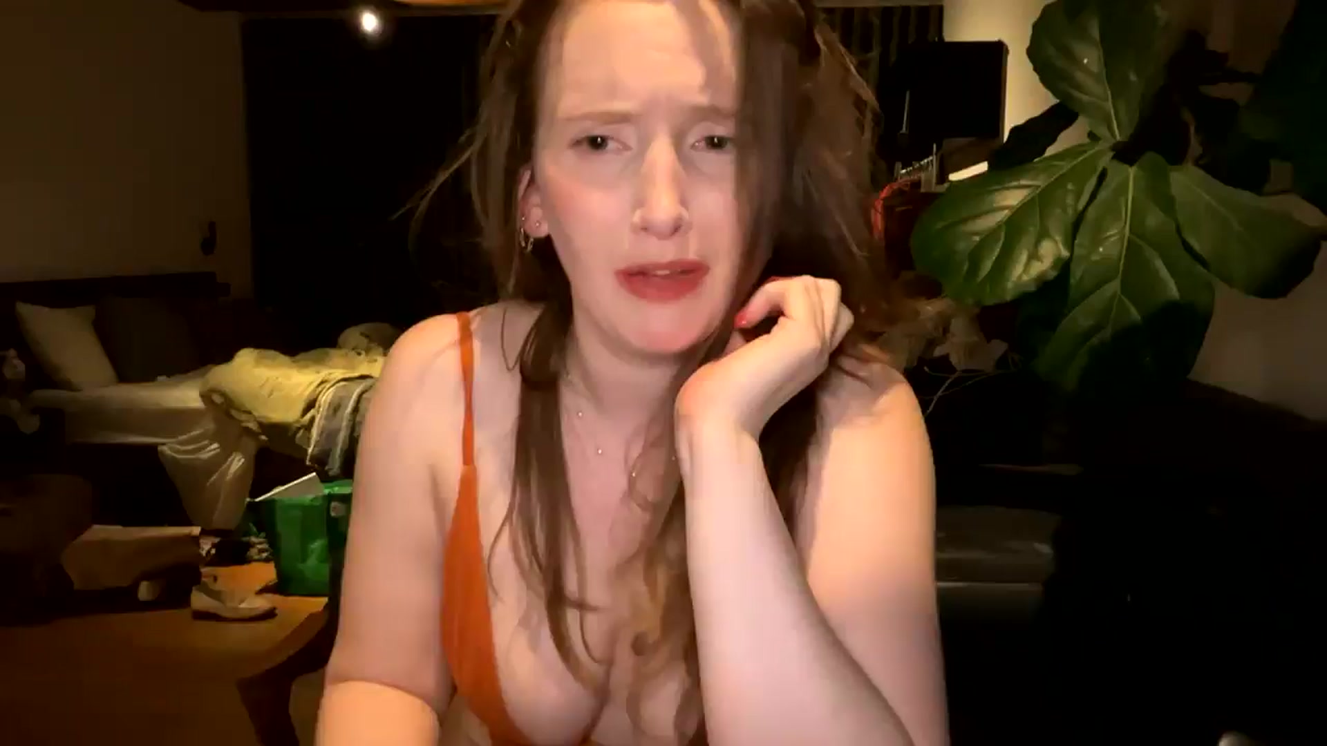 Gallery image thumbnail from consideruby's myfreecams stream on, 09/03/2025, 14:03 image 18 of 20