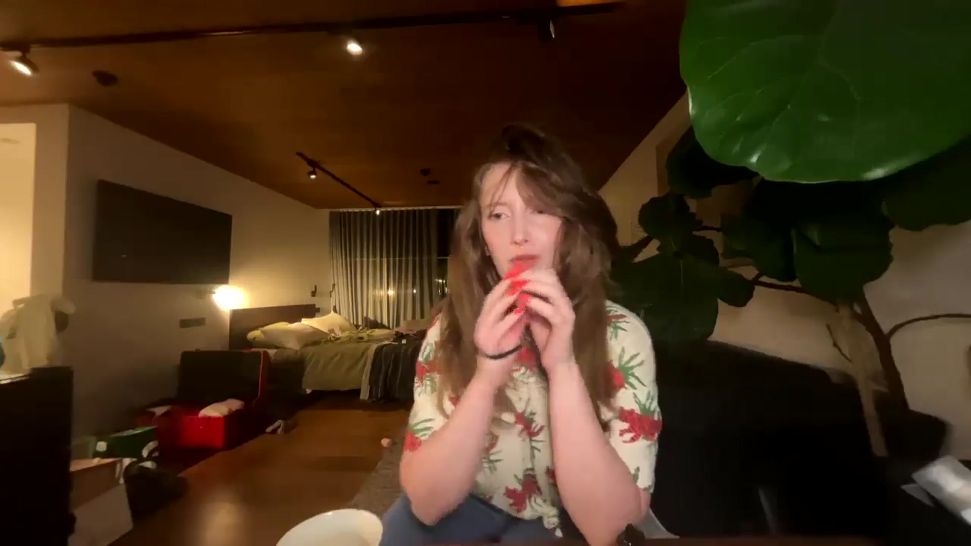 Gallery image thumbnail from consideruby's myfreecams stream on, 09/05/2025, 19:00 image 12 of 20