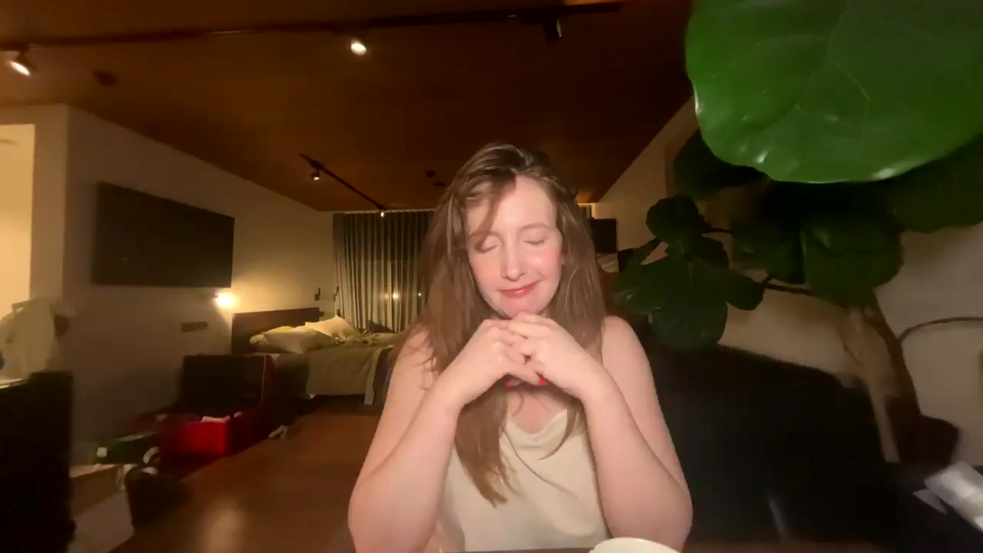 Gallery image thumbnail from consideruby's myfreecams stream on, 09/05/2025, 19:00 image 1 of 20