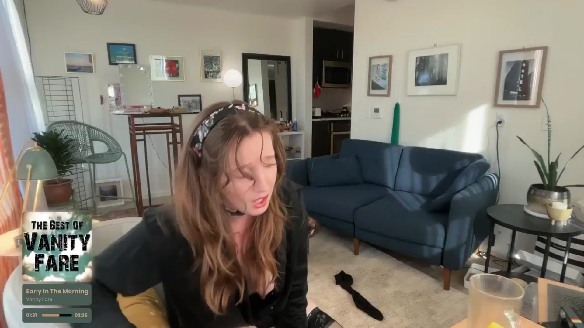 Gallery image thumbnail from consideruby's myfreecams stream on, 09/24/2025, 17:41 image 15 of 20