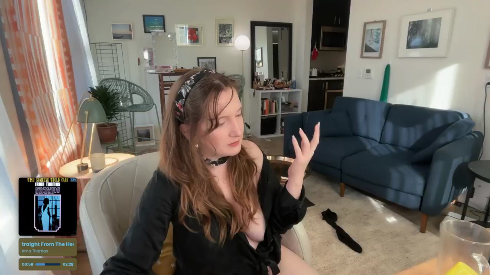 Gallery image thumbnail from consideruby's myfreecams stream on, 09/24/2025, 17:41 image 14 of 20