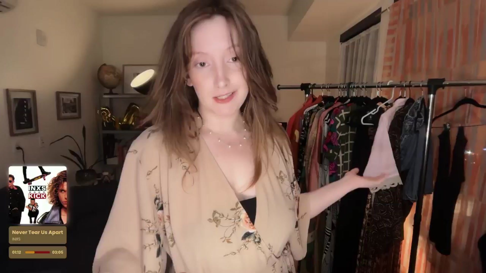 Gallery image thumbnail from consideruby's myfreecams stream on, 09/27/2025, 11:05 image 18 of 20