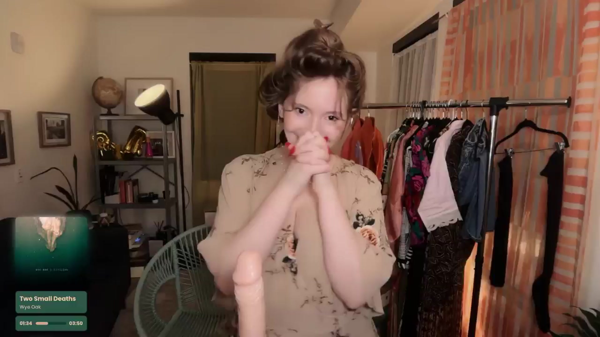 Gallery image thumbnail from consideruby's myfreecams stream on, 09/27/2025, 14:14 image 5 of 20