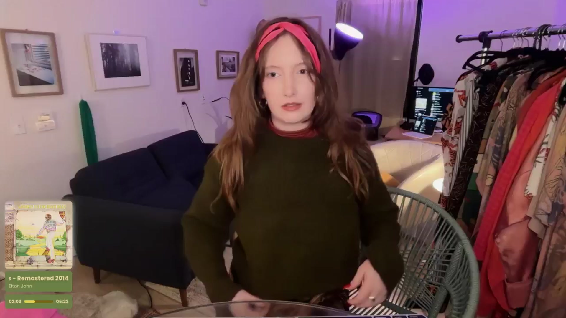 Gallery image thumbnail from consideruby's myfreecams stream on, 09/29/2025, 08:40 image 9 of 20