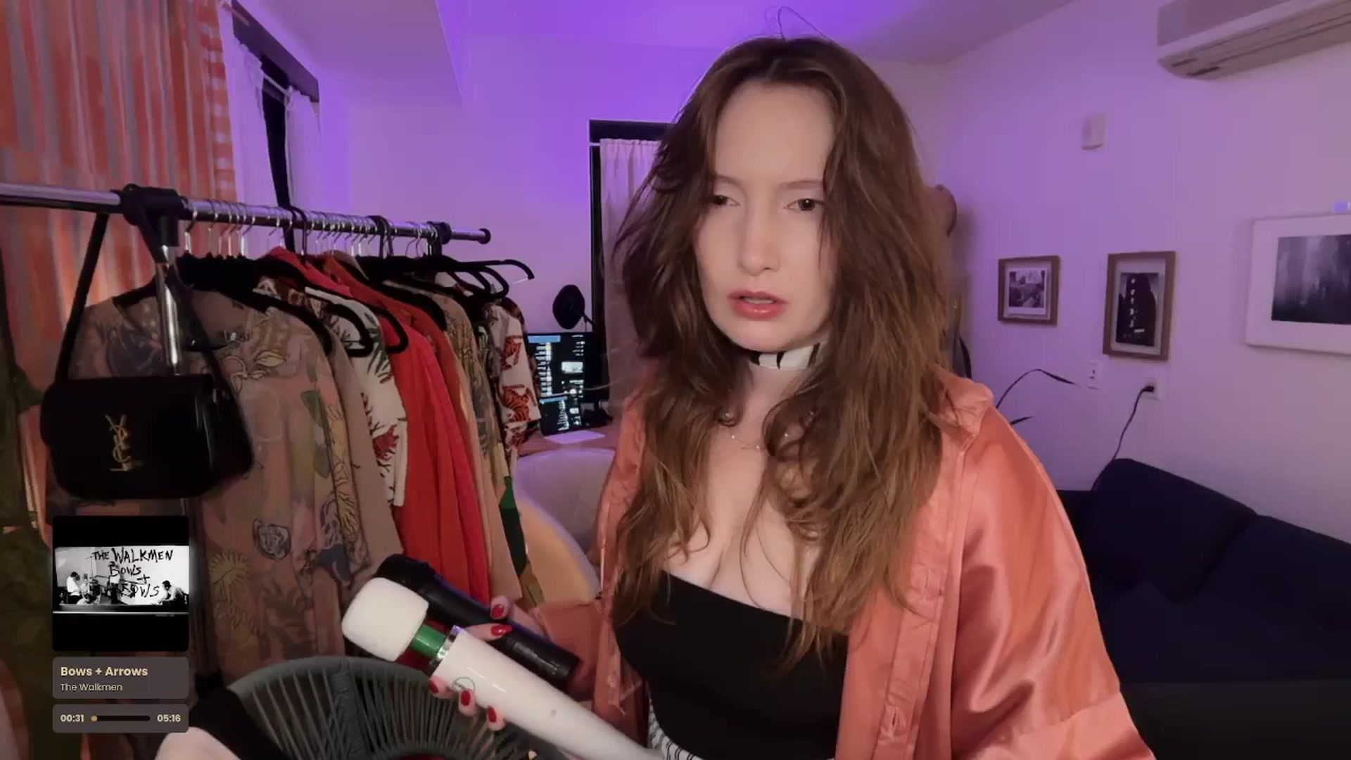 Gallery image thumbnail from consideruby's myfreecams stream on, 09/29/2025, 11:39 image 16 of 20