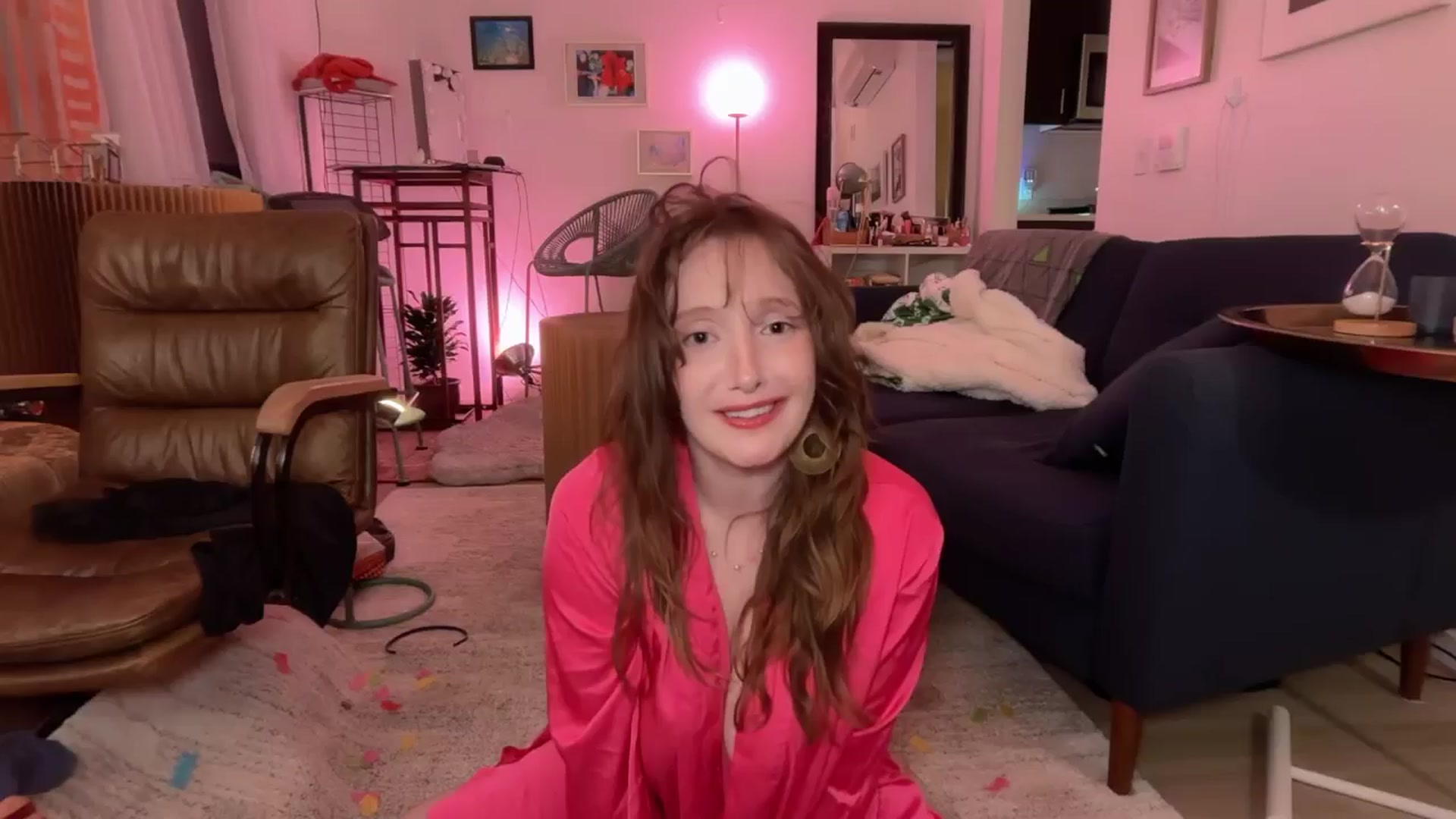 Gallery image thumbnail from consideruby's myfreecams stream on, 10/04/2025, 15:32 image 2 of 20