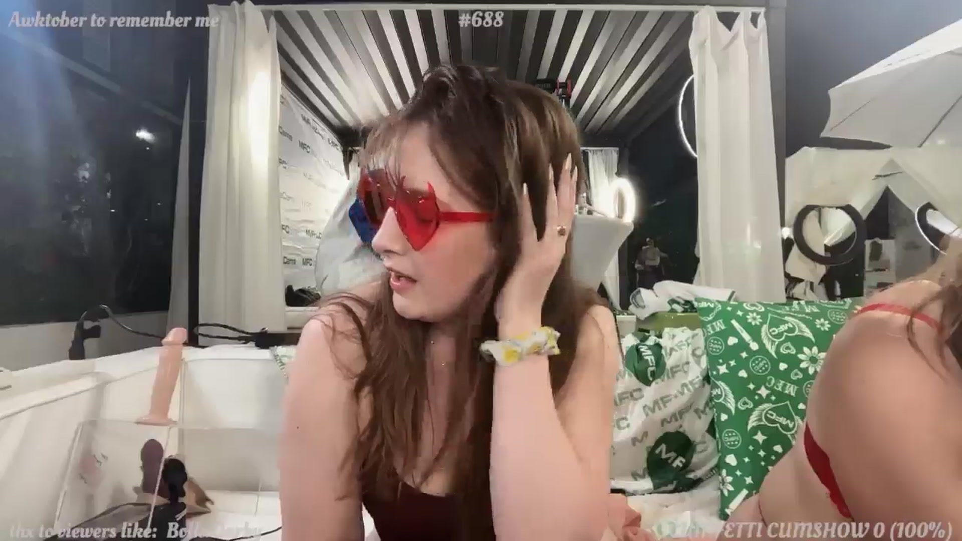Gallery image thumbnail from consideruby's myfreecams stream on, 10/07/2025, 03:10 image 11 of 20