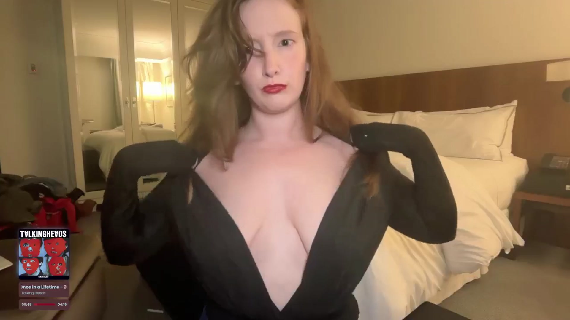 Gallery image thumbnail from consideruby's myfreecams stream on, 11/23/2025, 14:20 image 19 of 20
