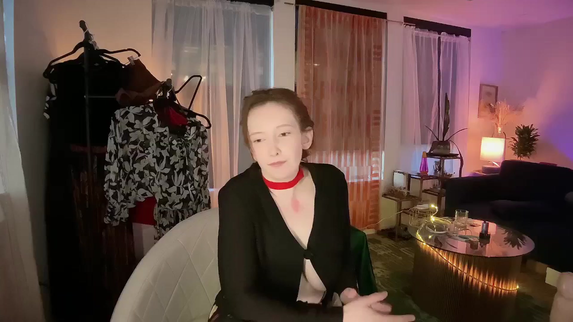 Gallery image thumbnail from consideruby's myfreecams stream on, 01/26/2026, 16:18 image 17 of 20