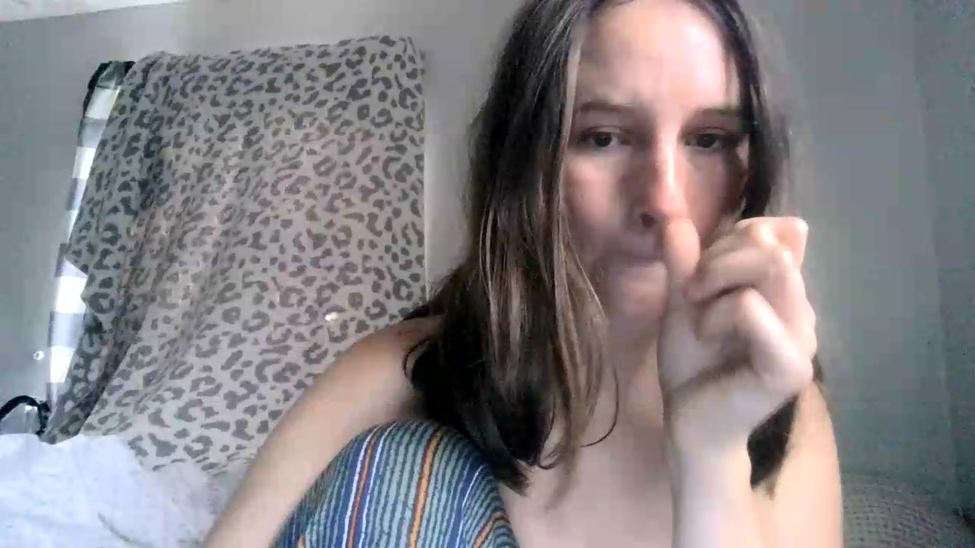 Gallery image thumbnail from countrygirlx's myfreecams stream on, 07/09/2026, 13:11 image 13 of 20