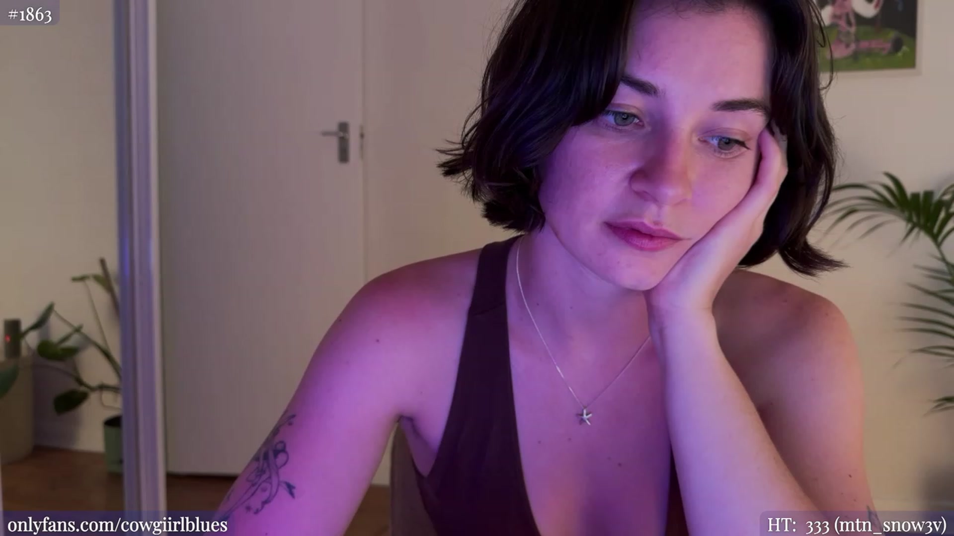 Gallery image thumbnail from cowgirlblues's myfreecams stream on, 01/08/2024, 03:56 image 19 of 20