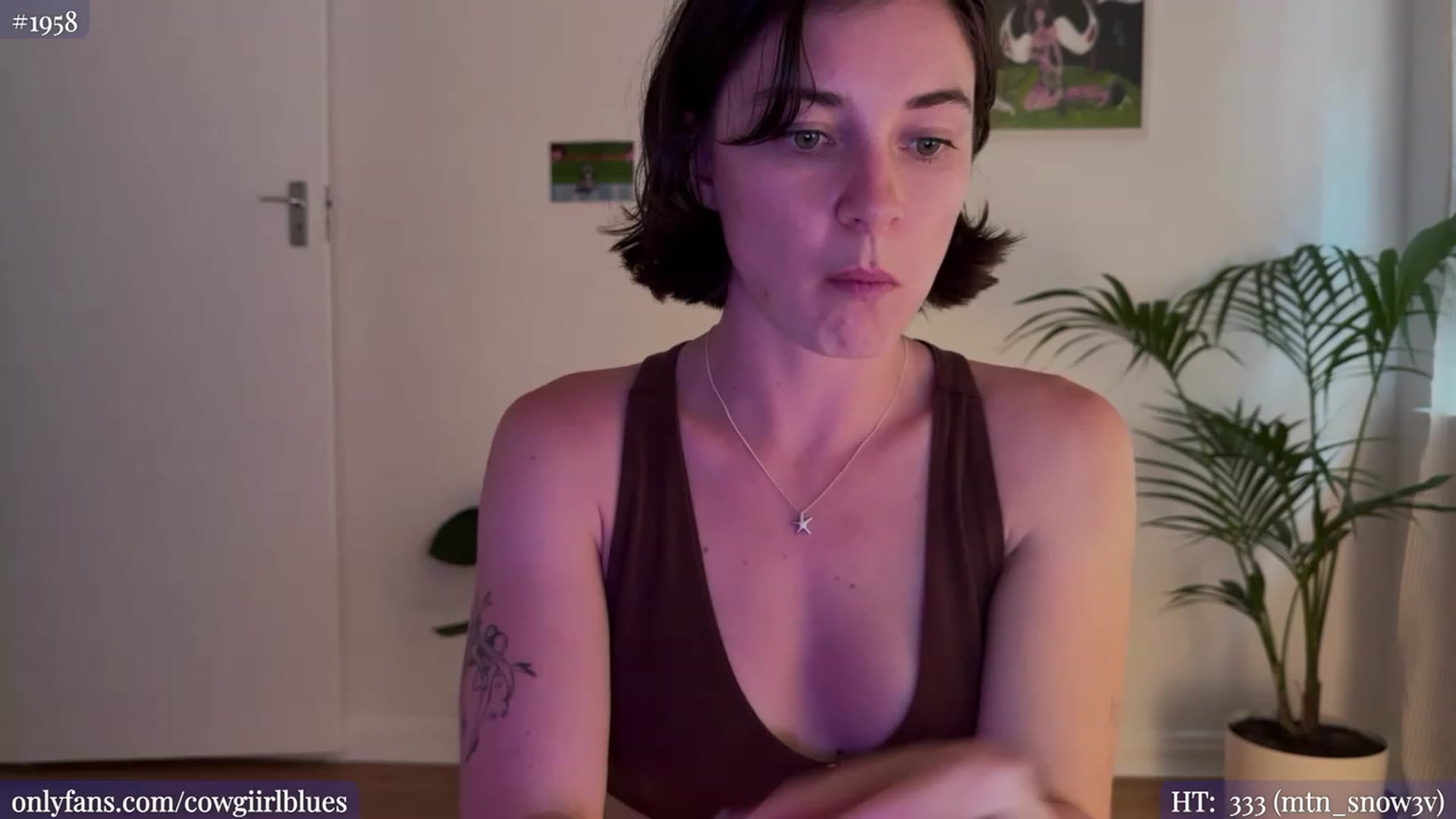 Gallery image thumbnail from cowgirlblues's myfreecams stream on, 01/08/2024, 03:56 image 5 of 20