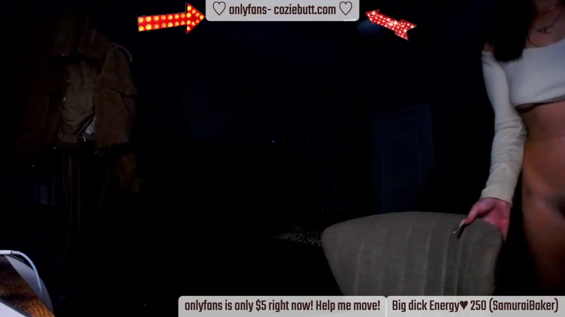 Gallery image thumbnail from coziebae's myfreecams stream on, 11/29/2022, 16:05 image 16 of 20