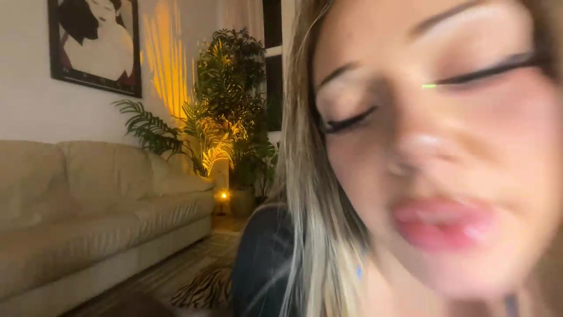 Gallery image thumbnail from coziebae's myfreecams stream on, 08/02/2026, 09:47 image 16 of 20