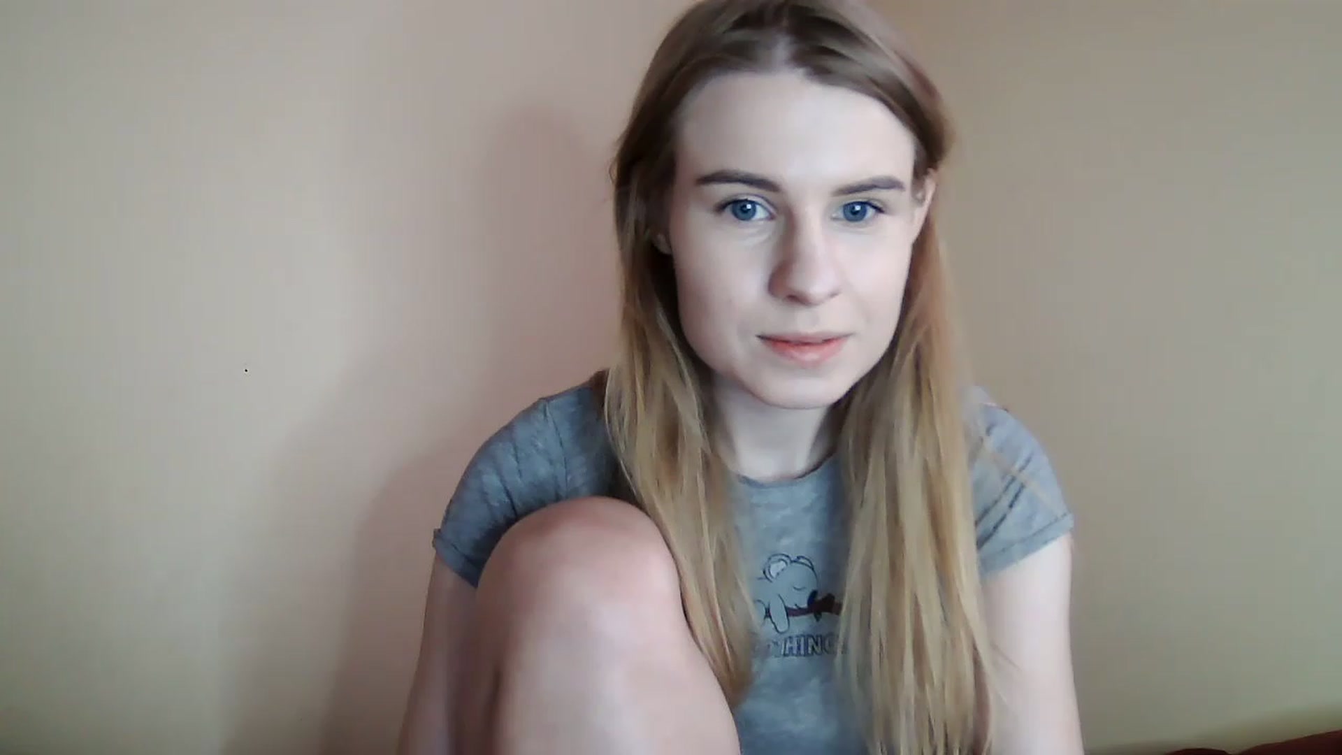 Gallery image thumbnail from craazy_bunny's myfreecams stream on, 12/16/2022, 12:17 image 3 of 20