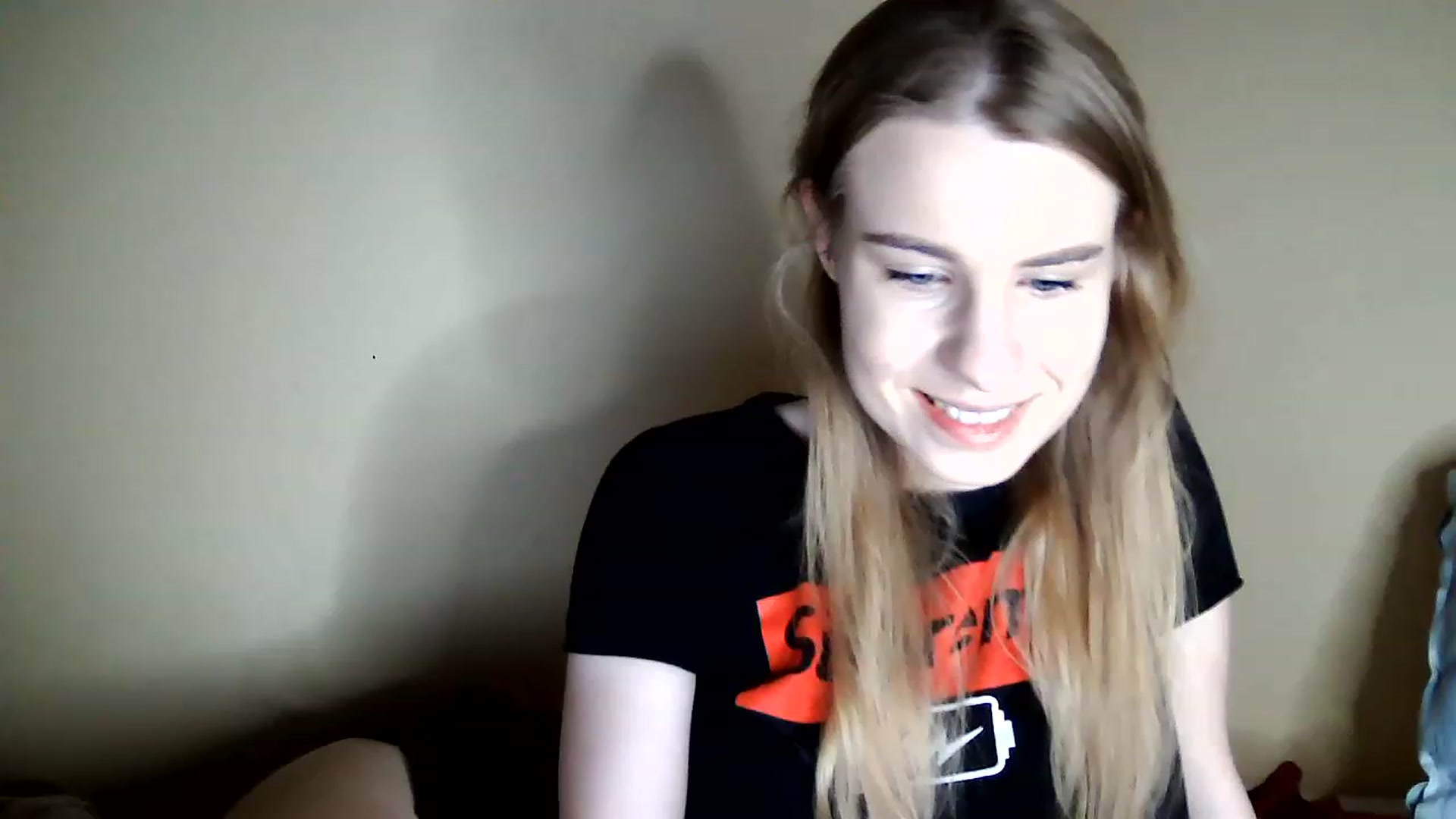 Gallery image thumbnail from craazy_bunny's myfreecams stream on, 12/18/2022, 15:09 image 1 of 20